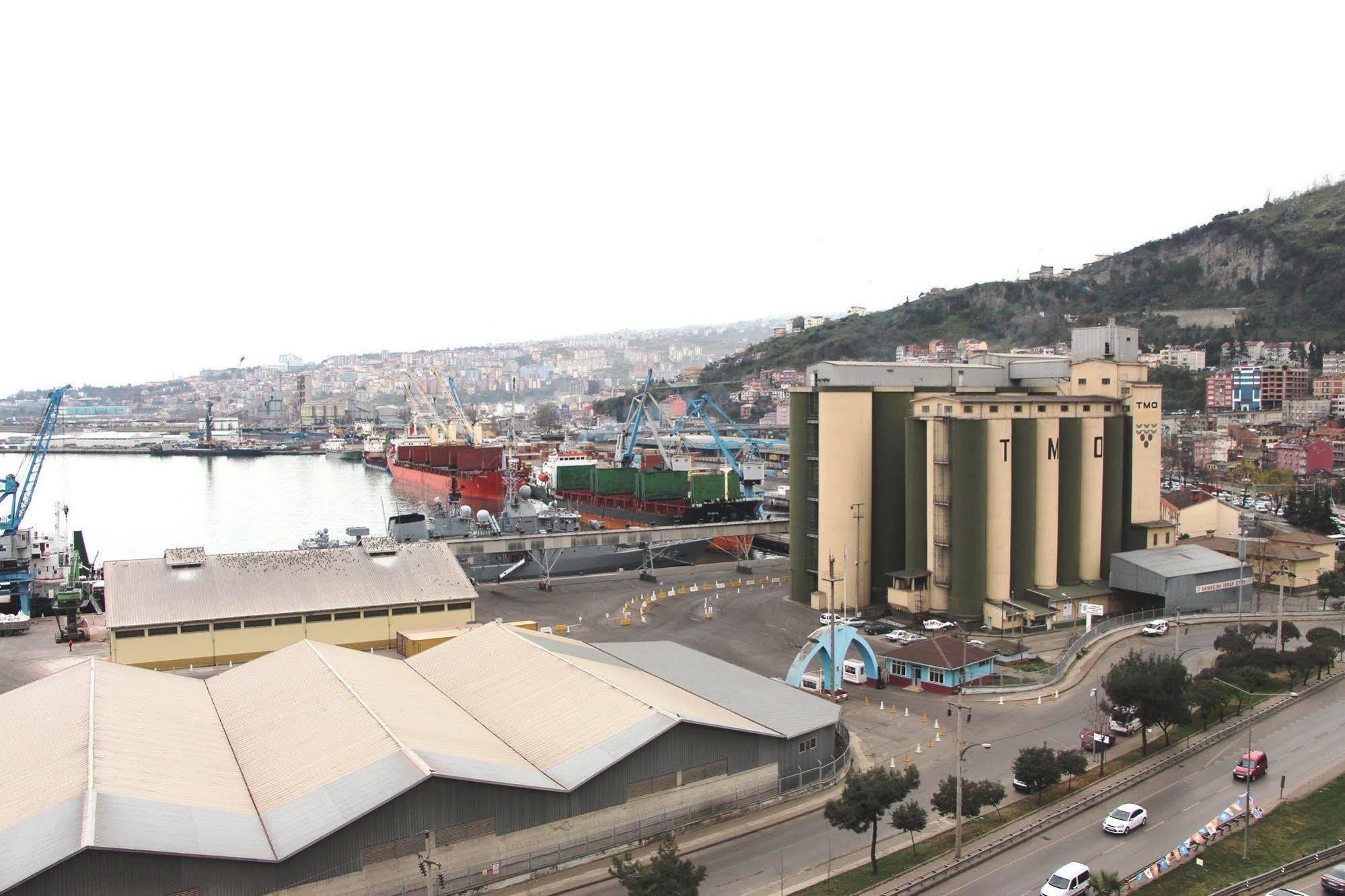 City Port Hotel Trabzon Bagian luar foto