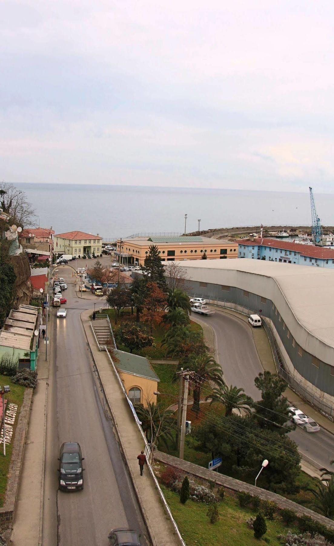 City Port Hotel Trabzon Bagian luar foto
